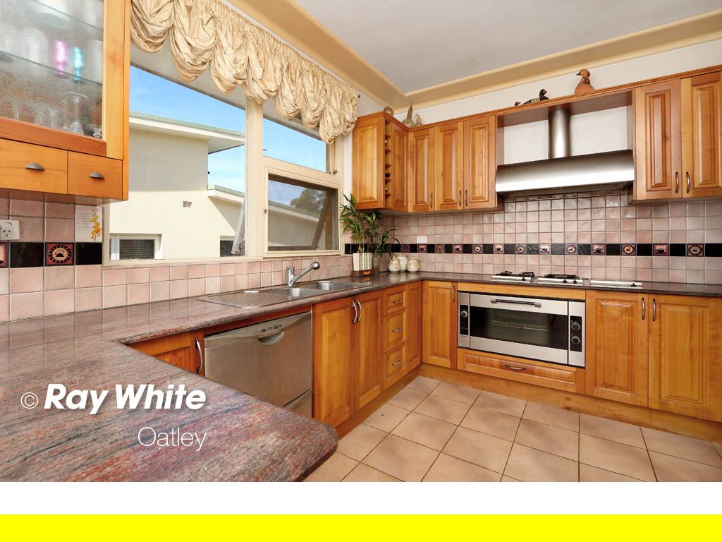 10 Neville Street, OATLEY, NSW 2223