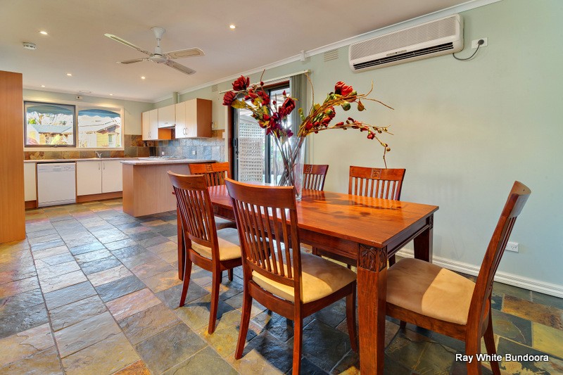 69 Cabernet Crescent, BUNDOORA, VIC 3083