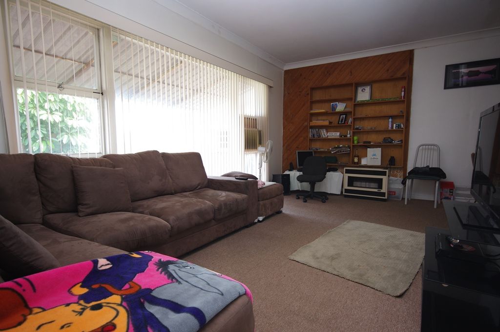 14 Flinders Street, YOKINE, WA 6060