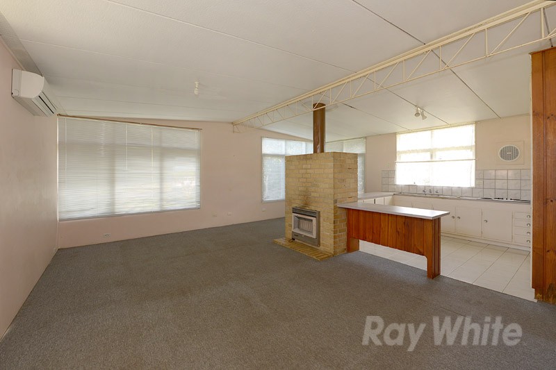 2 Begonia Avenue, BAYSWATER, VIC 3153