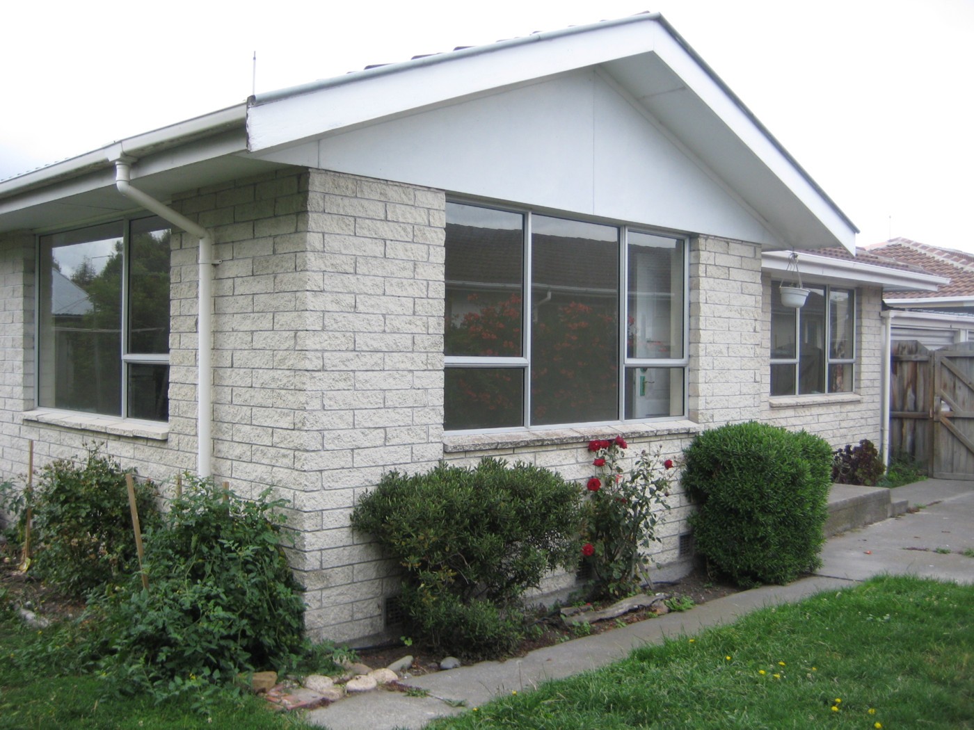2 / 49 Kuaka Crescent, BROMLEY, Christchurch City