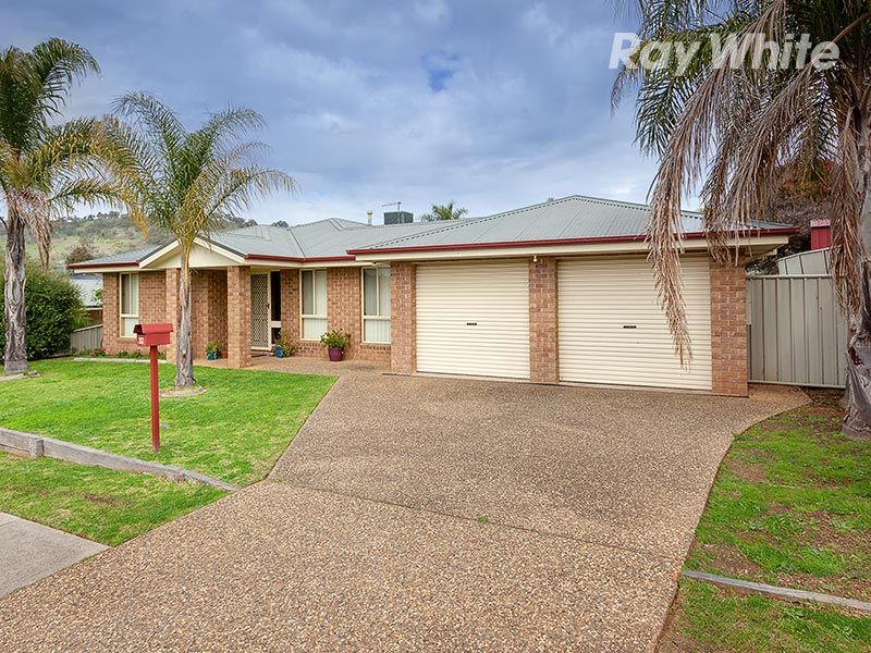 29 Kingfisher Drive, WODONGA VIC 3690
