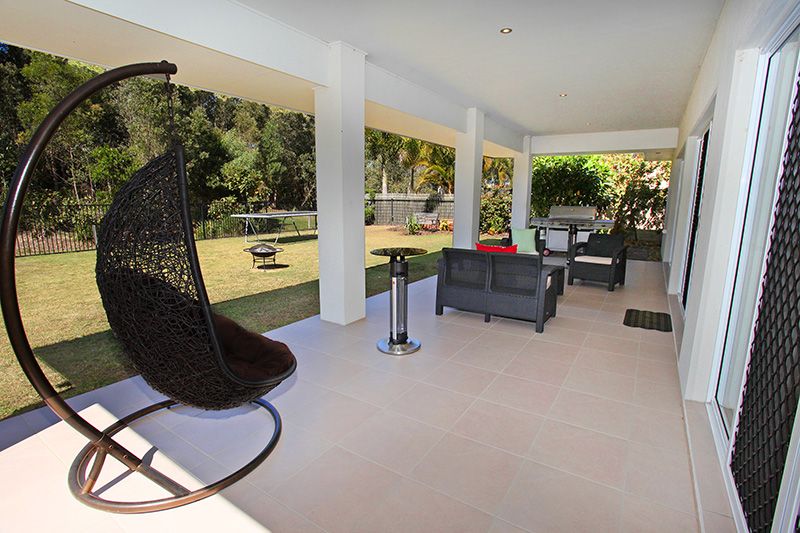 21 Hetherington Drive, TWIN WATERS, QLD 4564