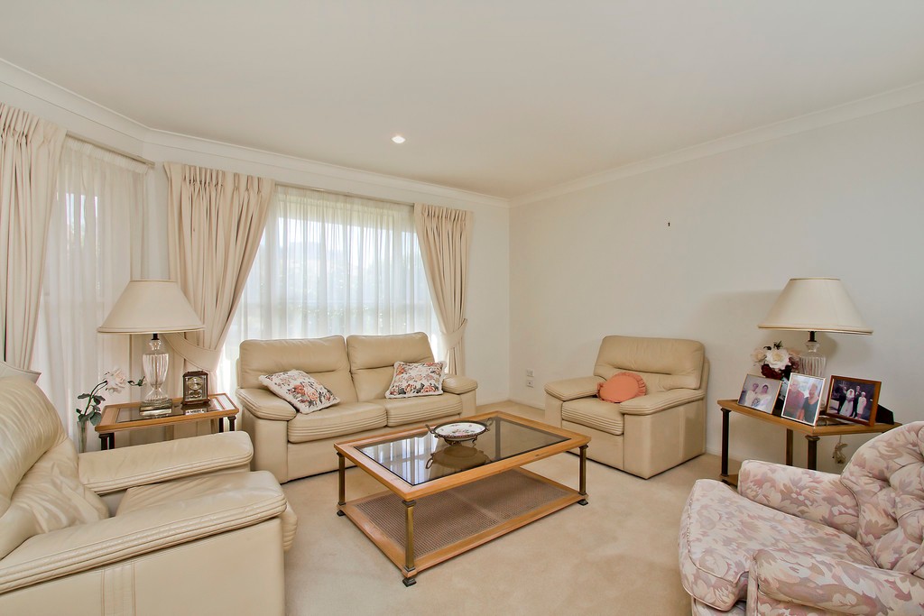 5 Laurel Oak Drive, ROBINA, QLD 4226