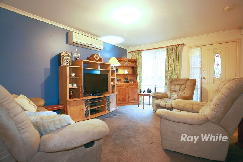 11 Jaye Place, CRANBOURNE WEST, VIC 3977
