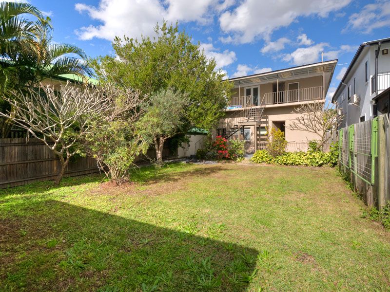 78 VICTORIA Terrace, GREENSLOPES, QLD 4120