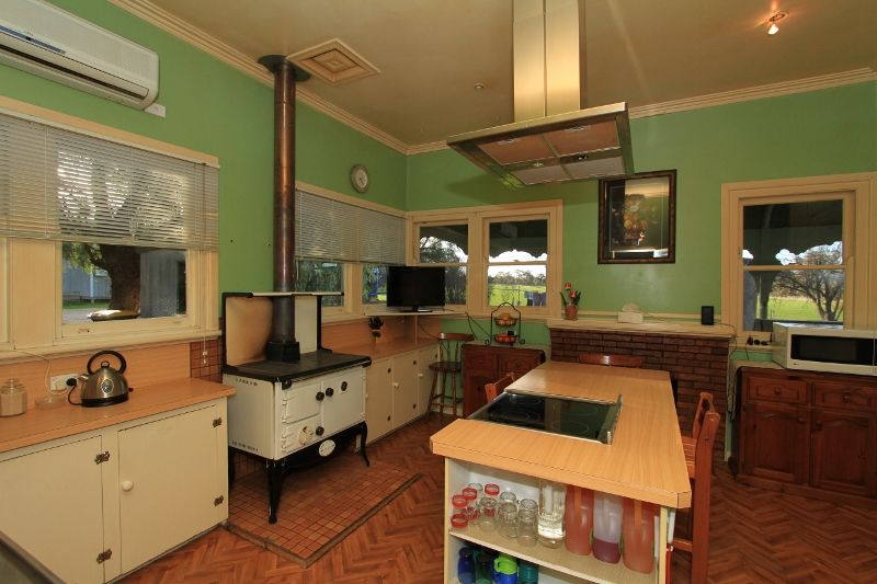 1000 Mia Mia Derrinal Road, DERRINAL, VIC 3523
