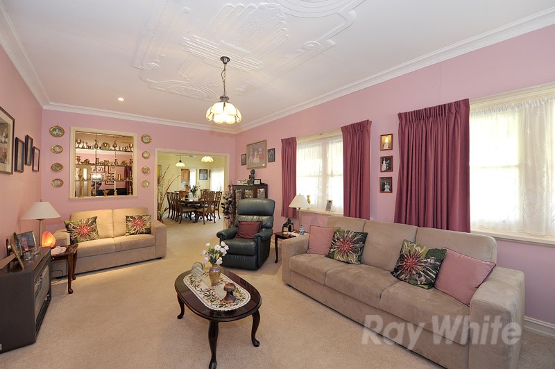 6 Rollings Road, UPPER FERNTREE GULLY, VIC 3156