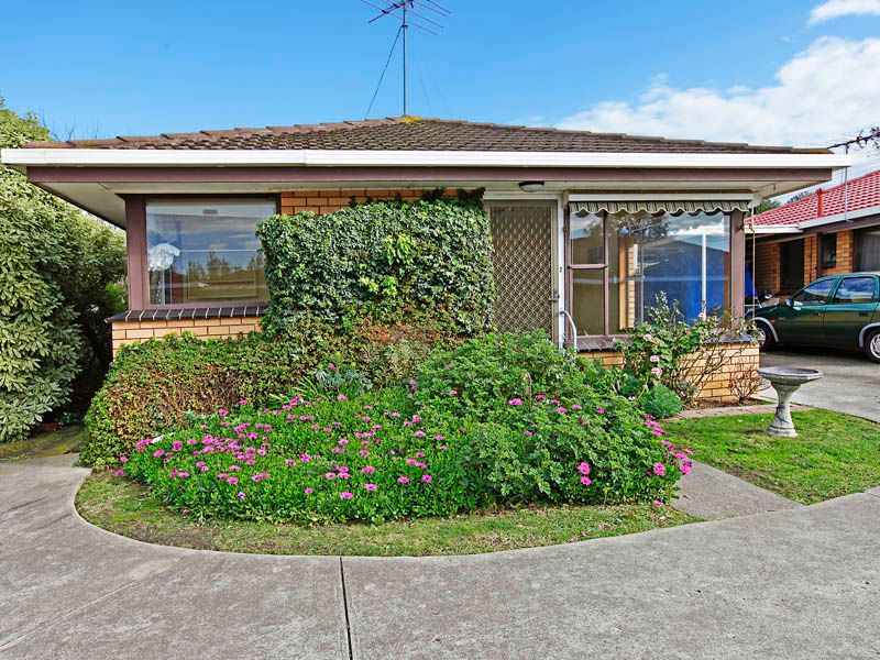 2/9-11 Elliott Avenue, HIGHTON, VIC 3216
