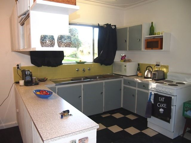 98 North Street, HENLEY BEACH, SA 5022