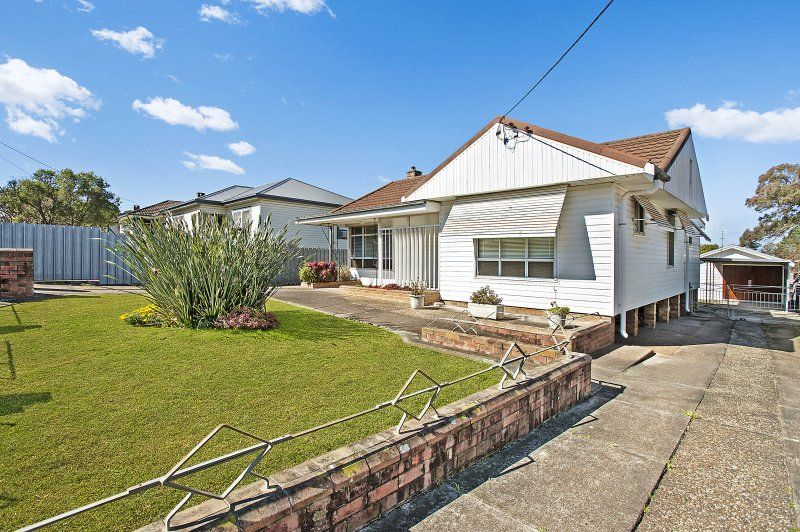 16 Kenneth Street, EAST MAITLAND NSW 2323