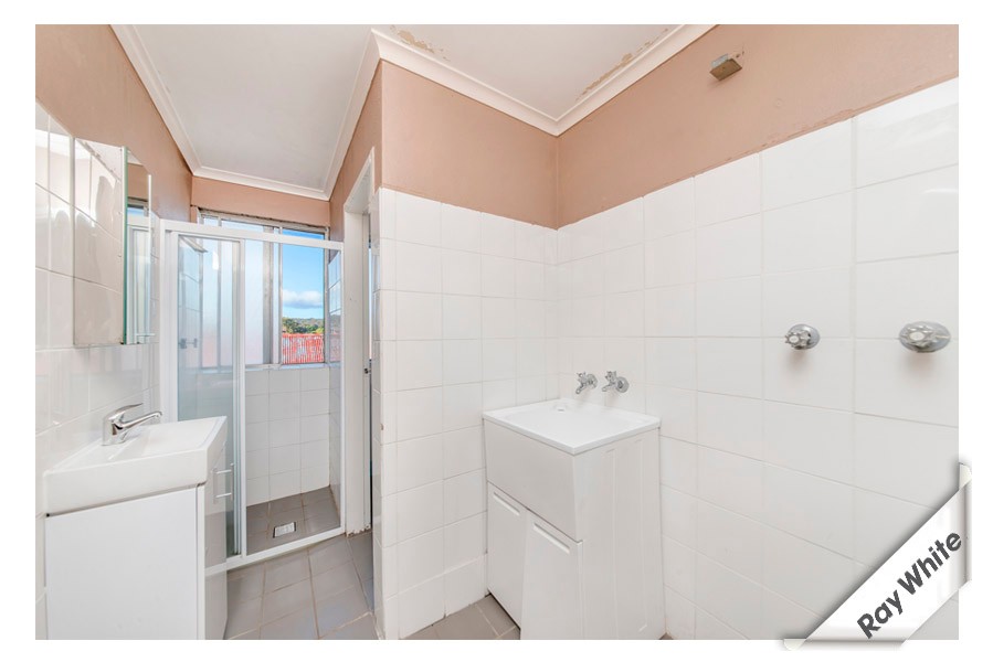 10/18 Trinculo Place, QUEANBEYAN, NSW 2620