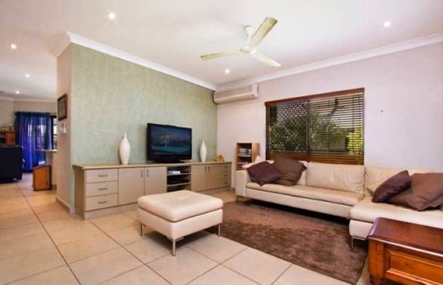 6 Bryden Street, ROSEBERY NT 0832