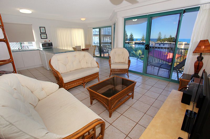 8/13 Douglas Street, MOOLOOLABA, QLD 4557