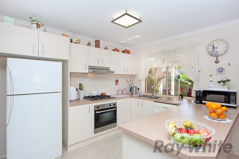 7 Blacksburg Court, LAKE MUNMORAH, NSW 2259