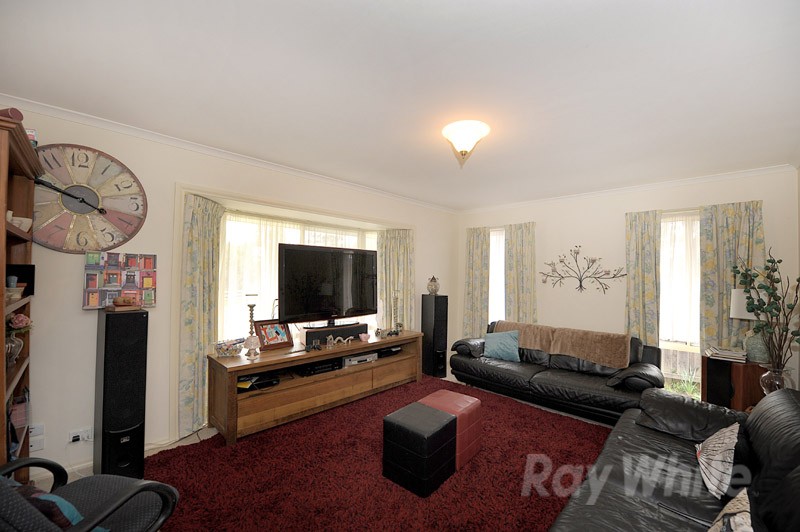 19 Ashton Road, FERNTREE GULLY, VIC 3156