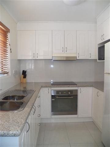 1/36 Kent Street, WEST GLADSTONE, QLD 4680