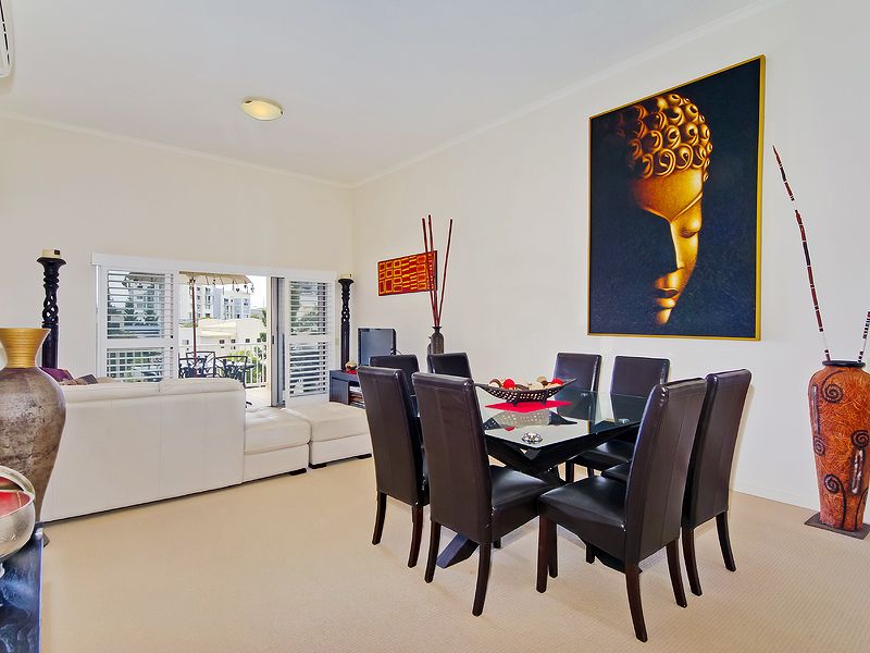 1  Riverwalk Avenue, ROBINA QLD 4226