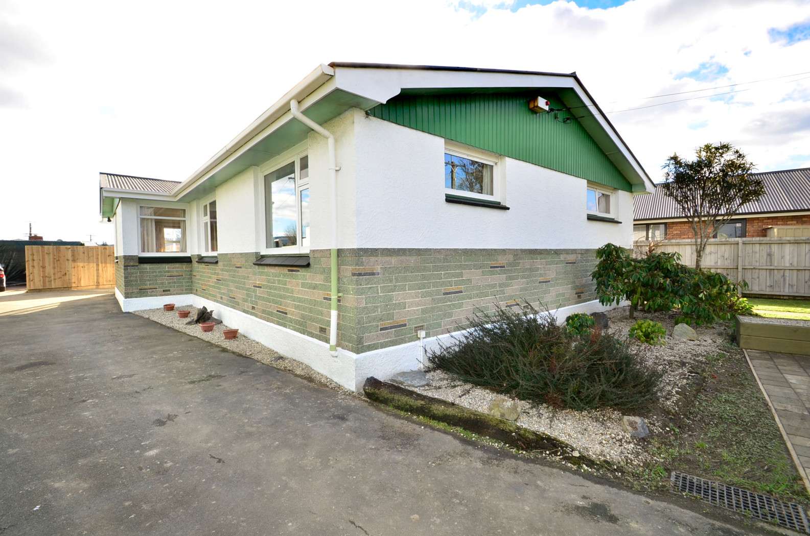 51A Factory Road photo 2
