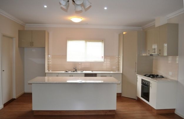 7 Newfield Court, WARRNAMBOOL, VIC 3280