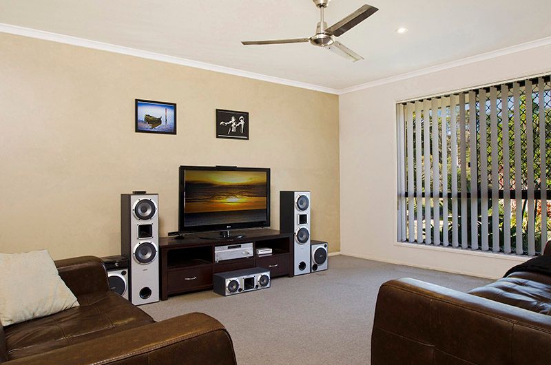 29 Lacewing Drive, SIPPY DOWNS, QLD 4556