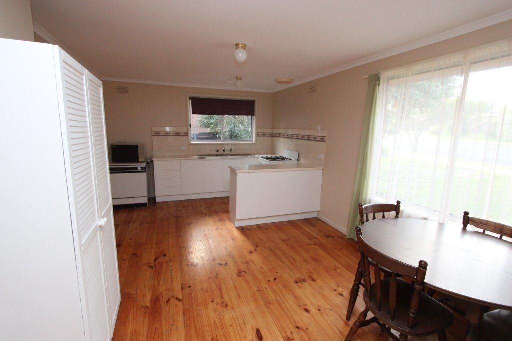 71 Oberon Drive, BELMONT, VIC 3216