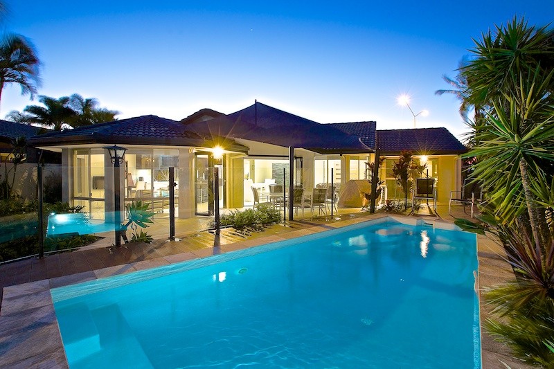 124 Lae Drive, RUNAWAY BAY, QLD 4216