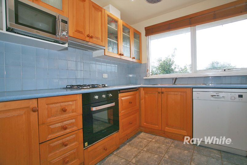1 Montclair Close, SPRINGVALE SOUTH VIC 3172