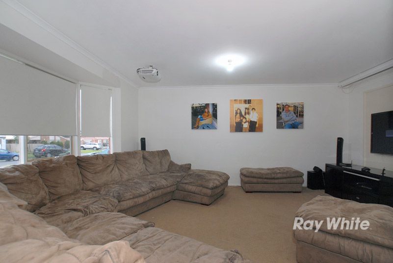 9 Tinara Court, CRANBOURNE NORTH, VIC 3977