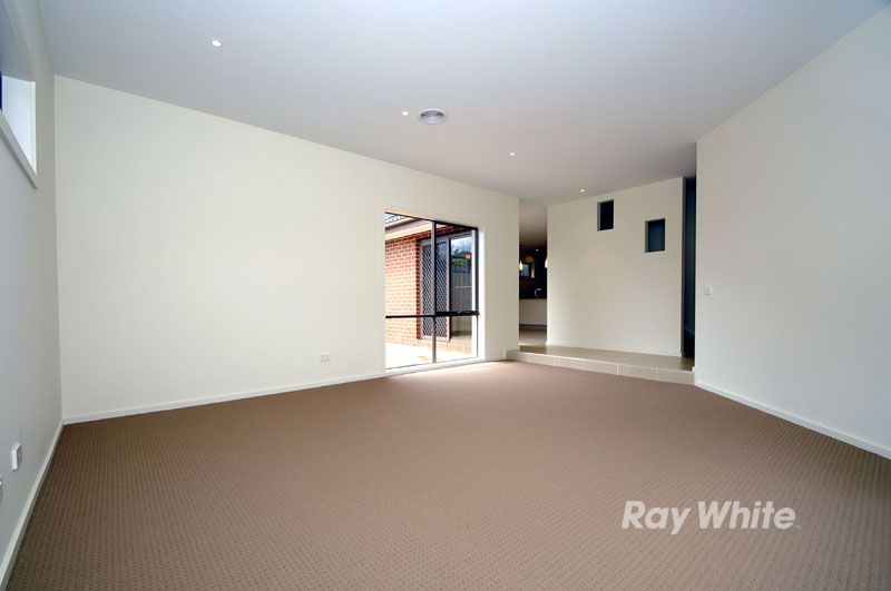 2/92 Coleman Road, WANTIRNA SOUTH, VIC 3152