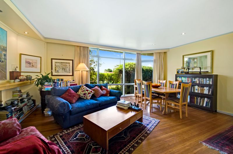 32 Elliott Avenue, EAST RYDE NSW 2113