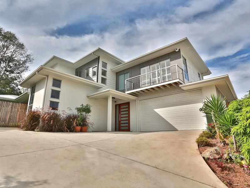 66 Friday Street, SHORNCLIFFE, QLD 4017