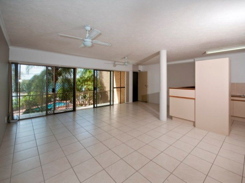 7-77 Bradman Avenue, MAROOCHYDORE, QLD 4558