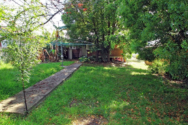 4 Gould Avenue, NOWRA, NSW 2541