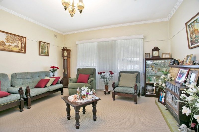 33 King Street, WARATAH WEST, NSW 2298