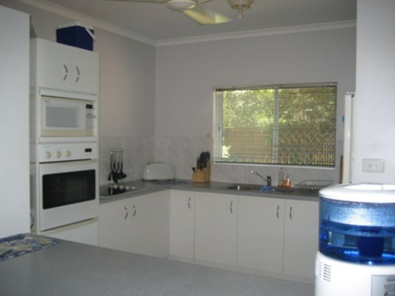 2/97 Moore Street, TRINITY BEACH, QLD 4879