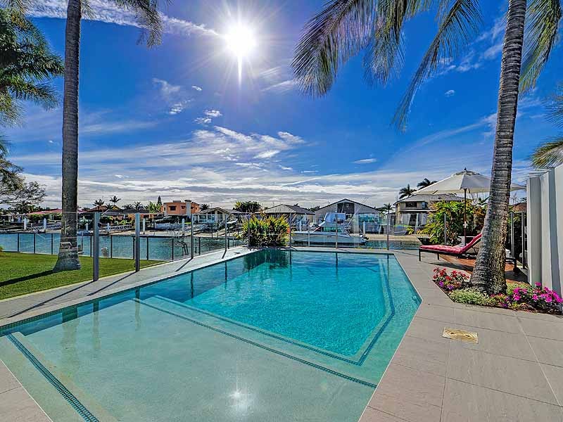 25 Drysdale Place, PARADISE POINT, QLD 4216