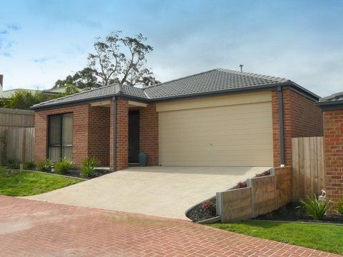25/107 Army Road, PAKENHAM, VIC 3810