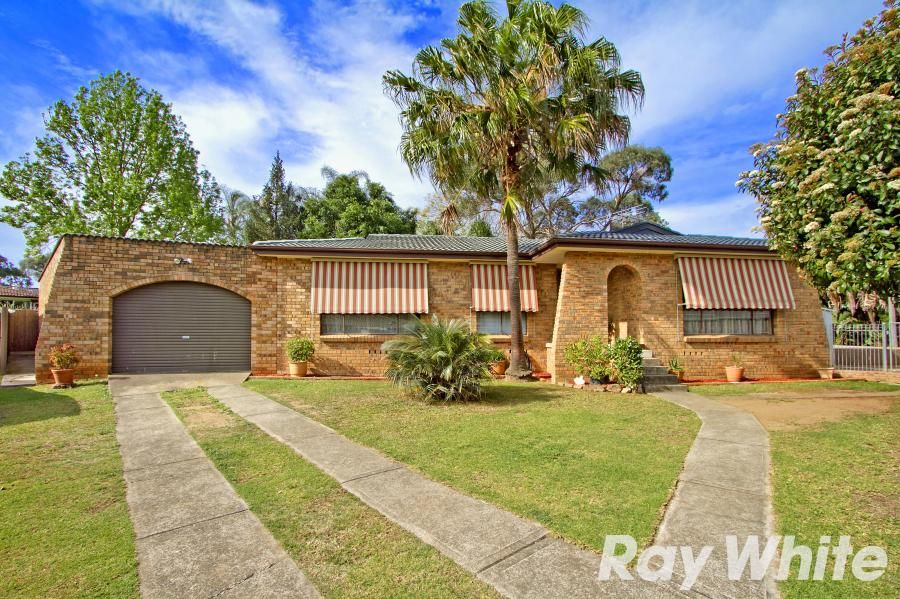 24 Nathaniel Parade, KINGS LANGLEY NSW 2147