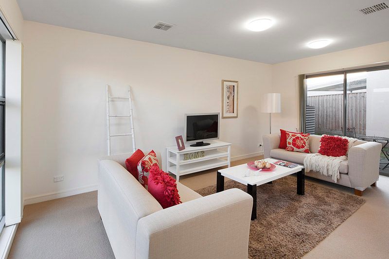 13 Jubilee Boulevard, WATERWAYS, VIC 3195