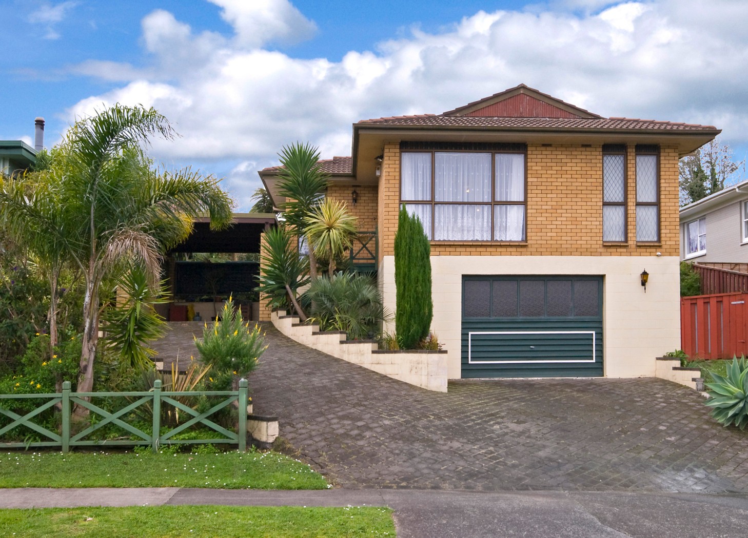 15 Maugham Drive, BUCKLANDS BEACH, Manukau City