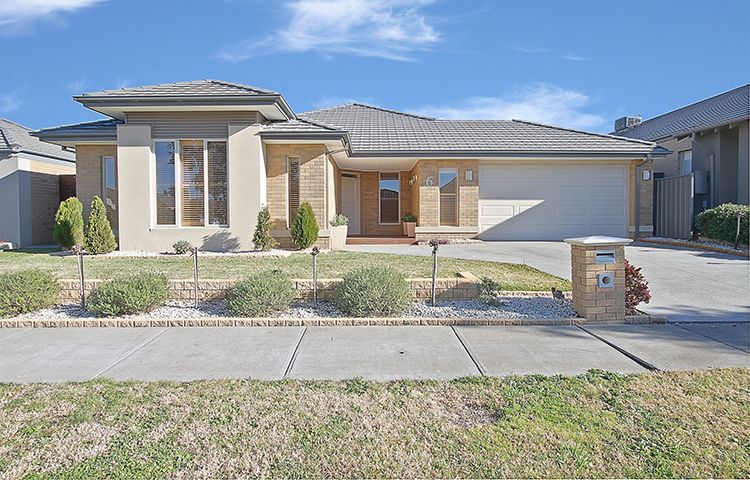 6 Callaway Crescent, MERNDA, VIC 3754
