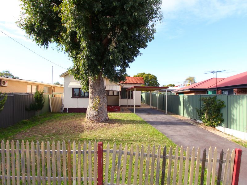 14 Boulter Place, BELMONT WA 6104
