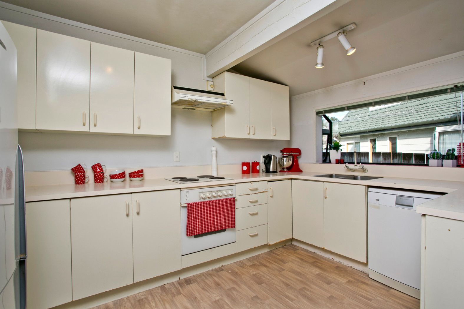 4/b Becroft Drive, FORREST HILL, North Shore City