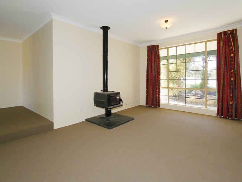 58 Whittington Avenue, CARINE, WA 6020