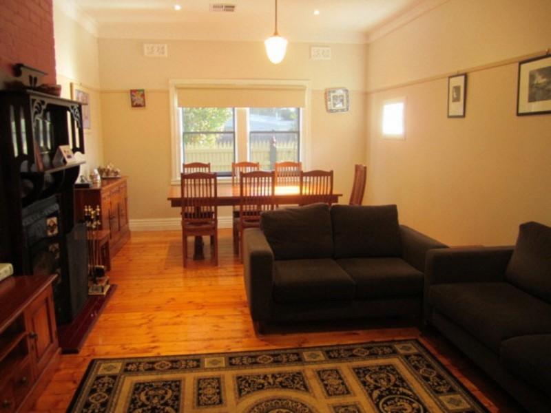 141 Kangaroo Road, HUGHESDALE, VIC 3166