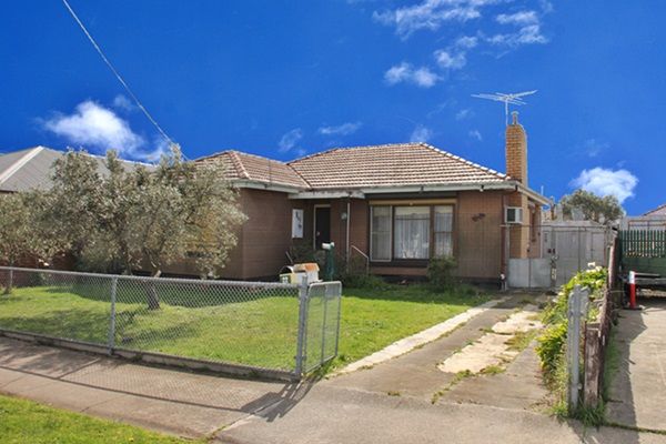 22 Westall Street, THOMASTOWN VIC 3074