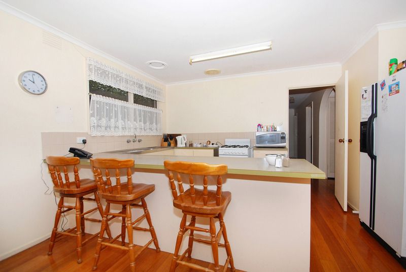 17 Parkview Drive, FRANKSTON, VIC 3199