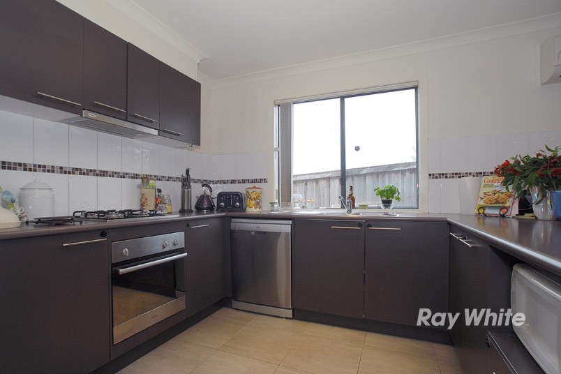 10 Devlin Place, Cranbourne North, VIC 3977