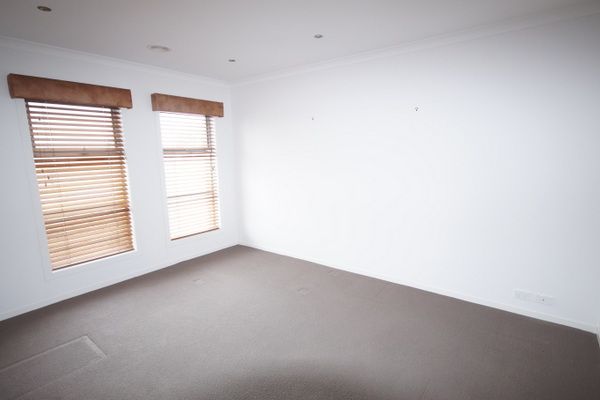 174 Webster Way, PAKENHAM, VIC 3810